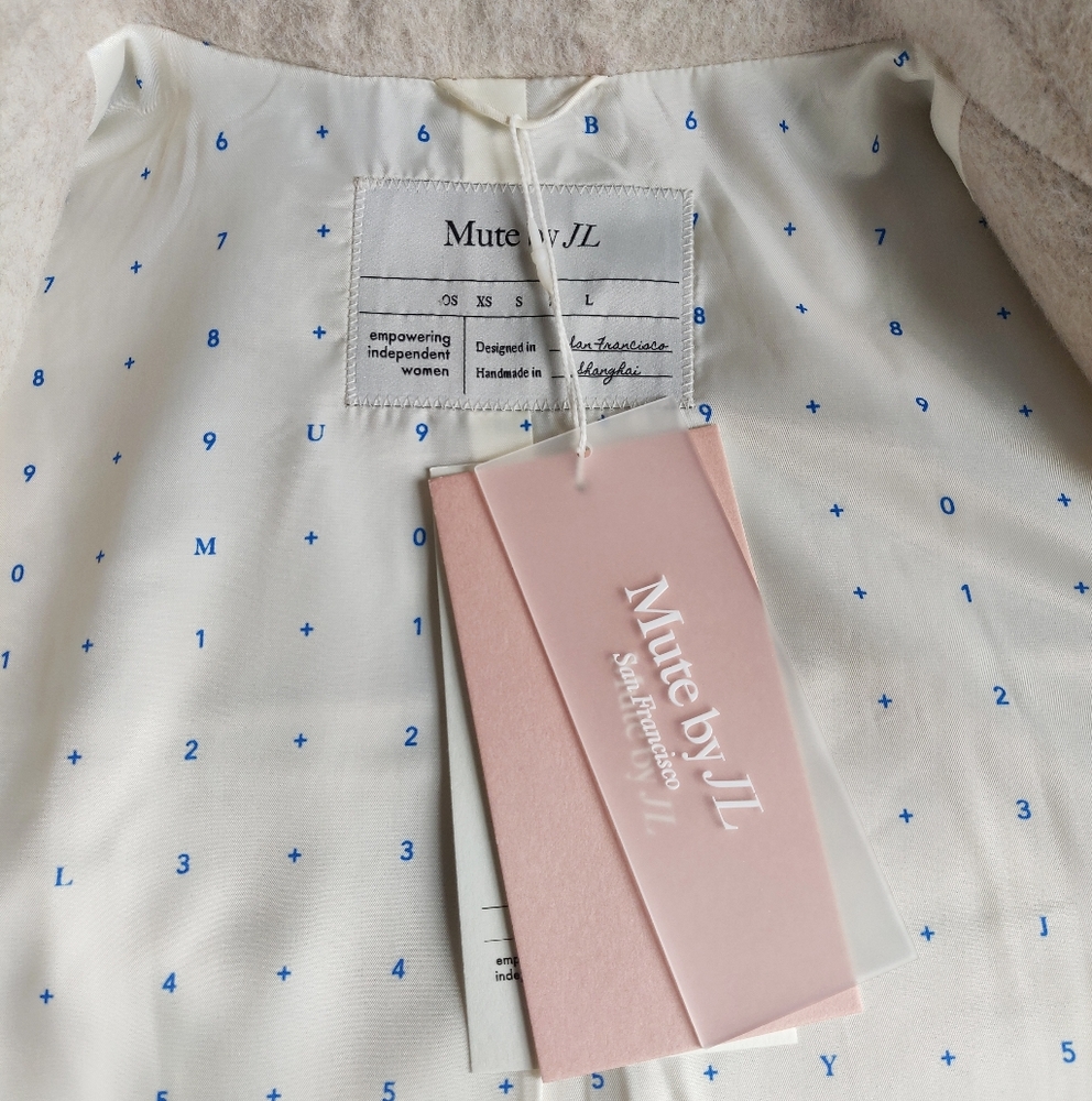 Mute by JL Merino Wool Coat - Picture 10 of 11